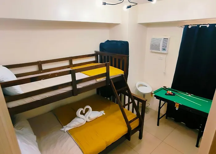 Shore Escape 2br Pool View Near Moa Smx & Naia T3 Appartement Manille